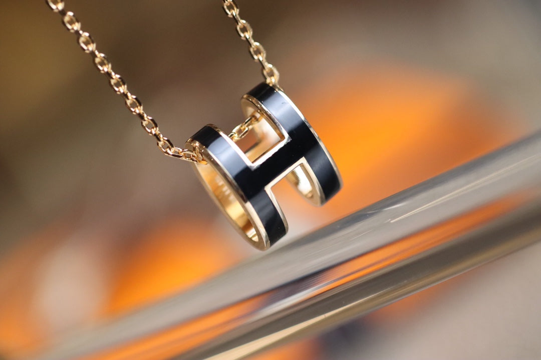 [moco jewelrys]POP H PEDANT PINK GOLD