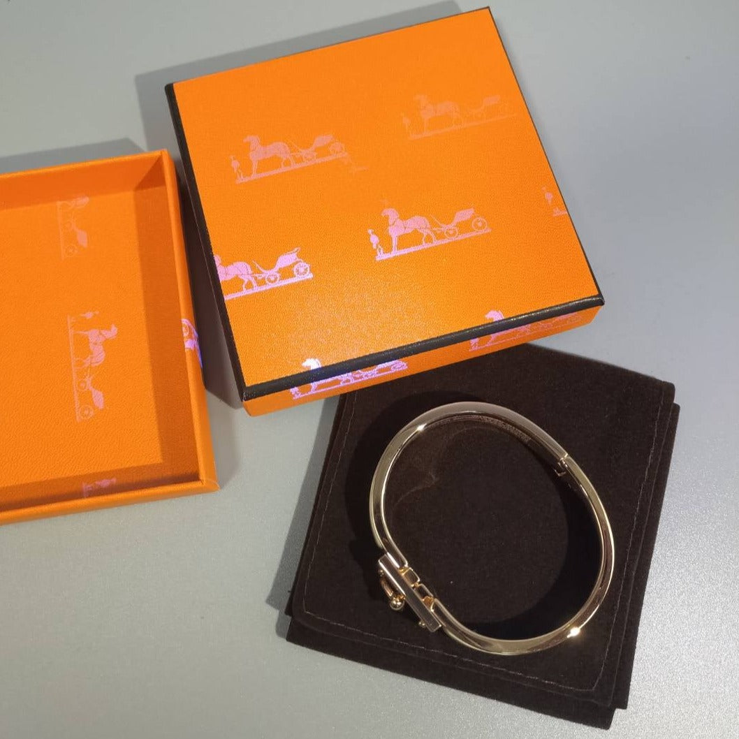 [moco jewelrys]H GREY BRACELET