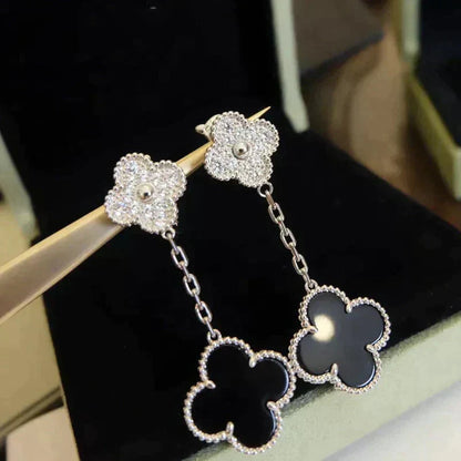 [moco jewelrys]CLOVER 2 MOTIFS  DIAMOND ONYX EARRINGS SILVER