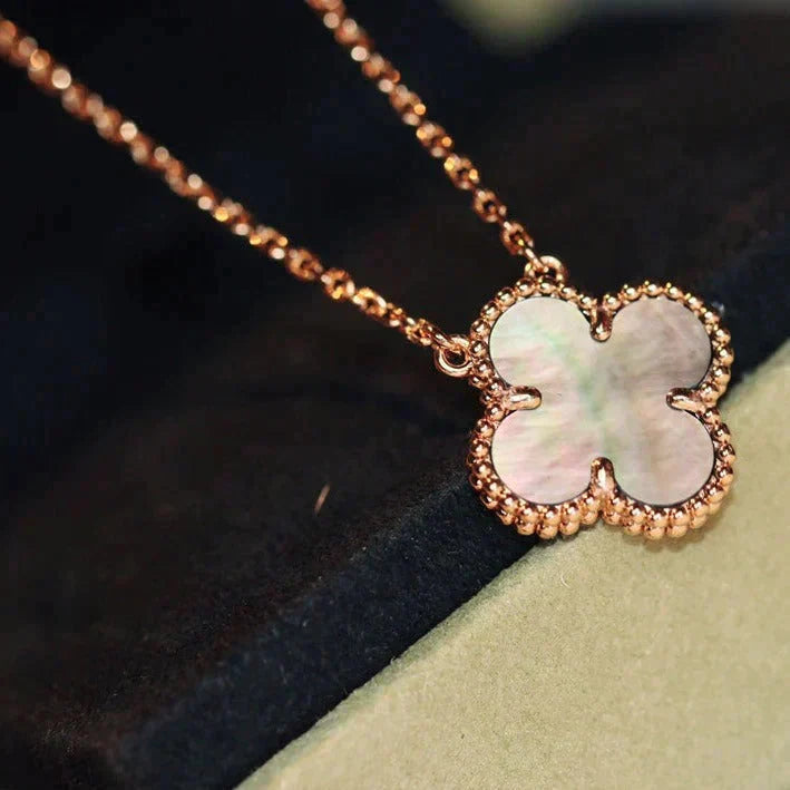 [moco jewelrys]CLOVER 15MM  GRAY MOTHER OF PEARL NECKLACE