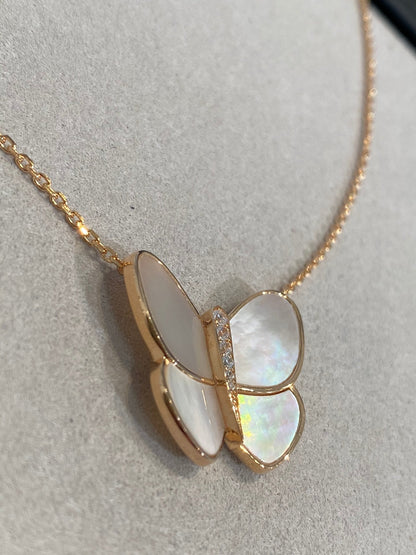 [moco jewelrys]BUTTERFLY GOLD MOP DIAMOND NECKLACE