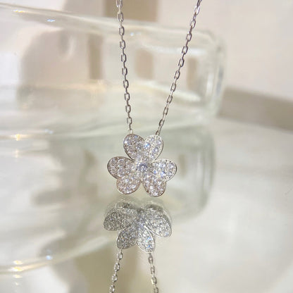 [moco jewelrys]FLOWER DIAMOND NECKLACE