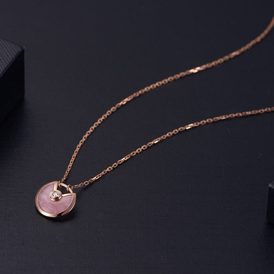[moco jewelrys]AMULETTE ROSE GOLD PINK MOP NECKLACE