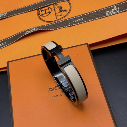 [moco jewelrys]H BRACELET 12MM BLACK BEIGE CERAMIC