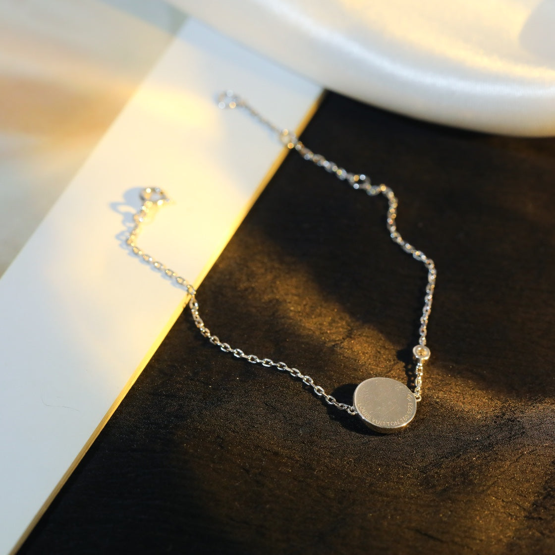[moco jewelrys]SUN MOTIF PINK MOP SILVER BRACELET