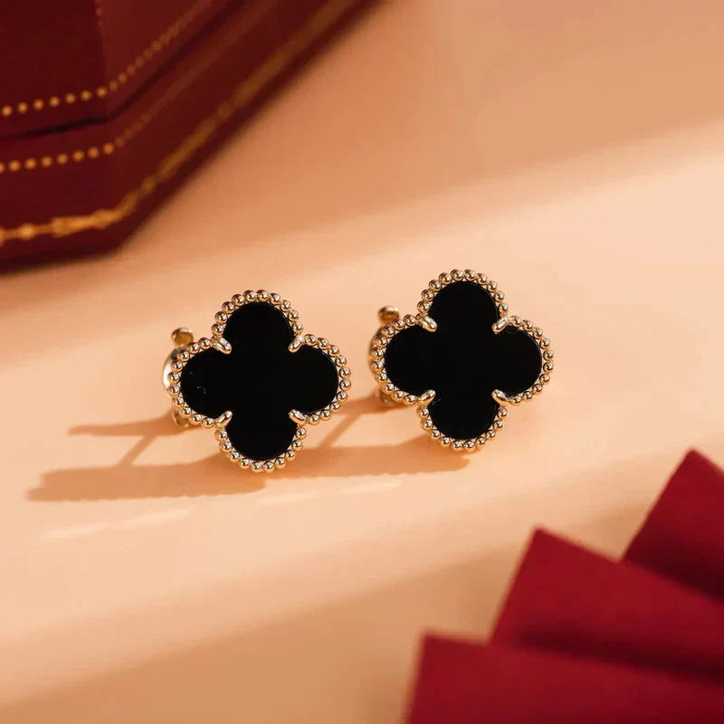 [moco jewelrys]CLOVER MEDIUM 1 MOTIFS  ONYX STUD EARRINGS