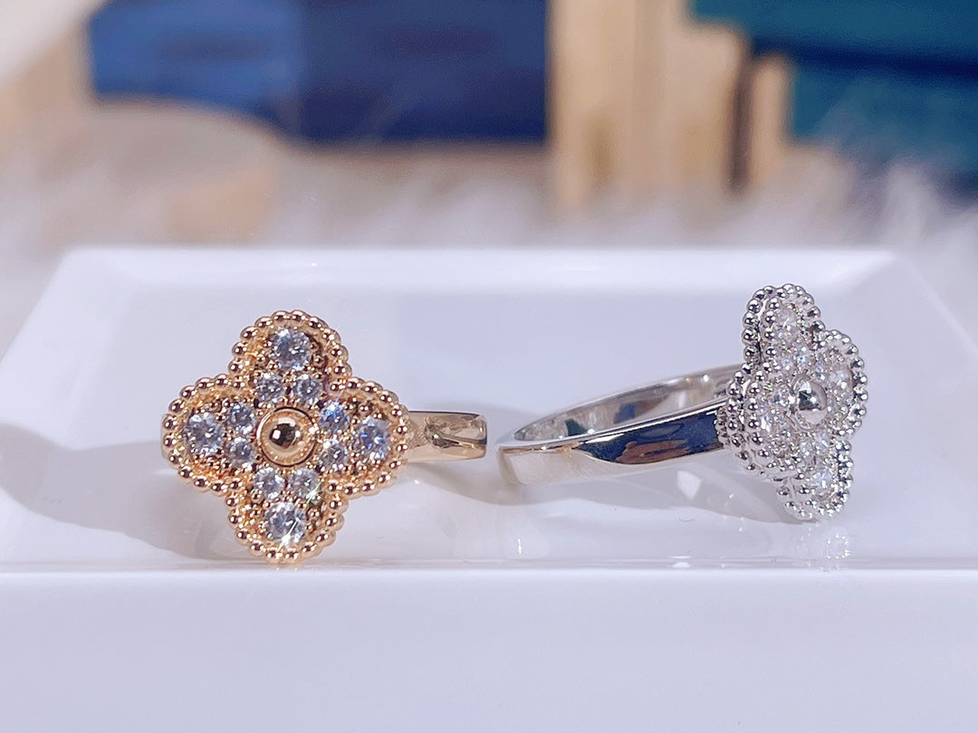 [moco jewelrys]CLOVER DIAMOND RING