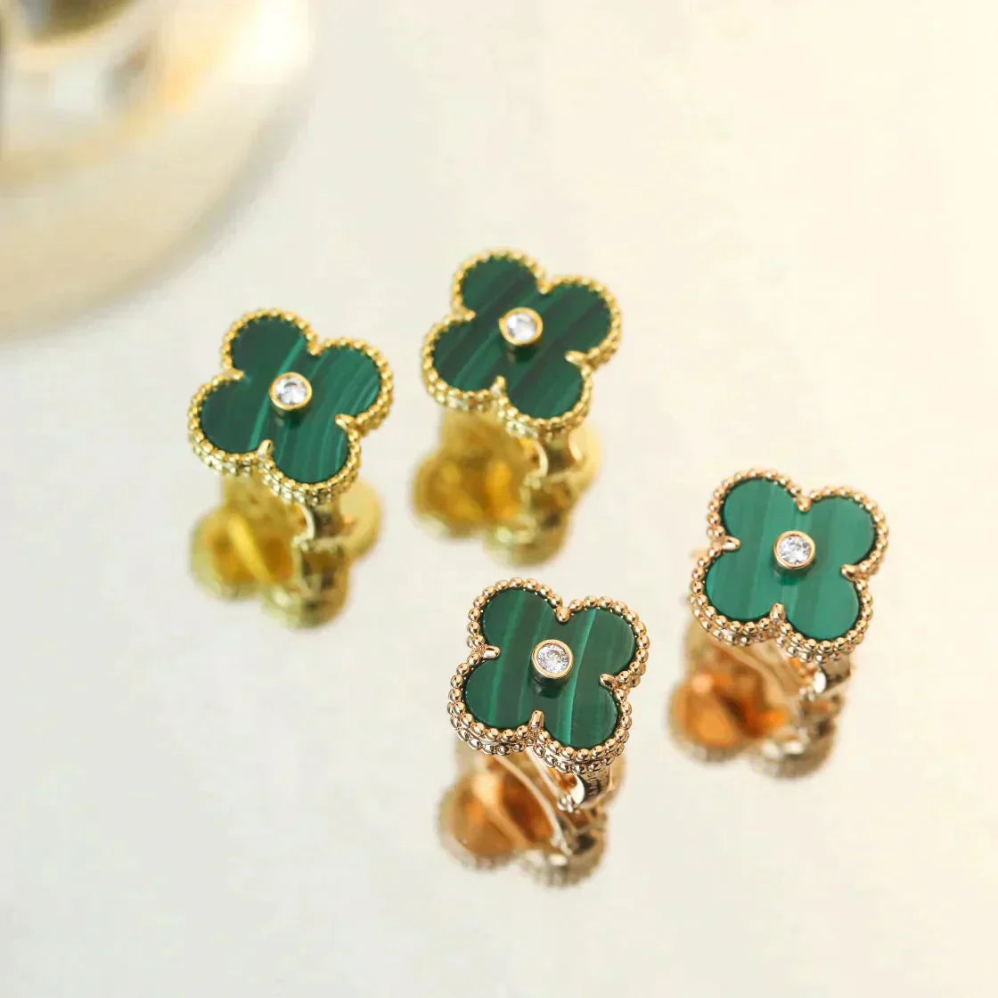 [moco jewelrys]CLOVER MEDIUM 1 MOTIFS MALACHITE DIAMOND EARRINGS