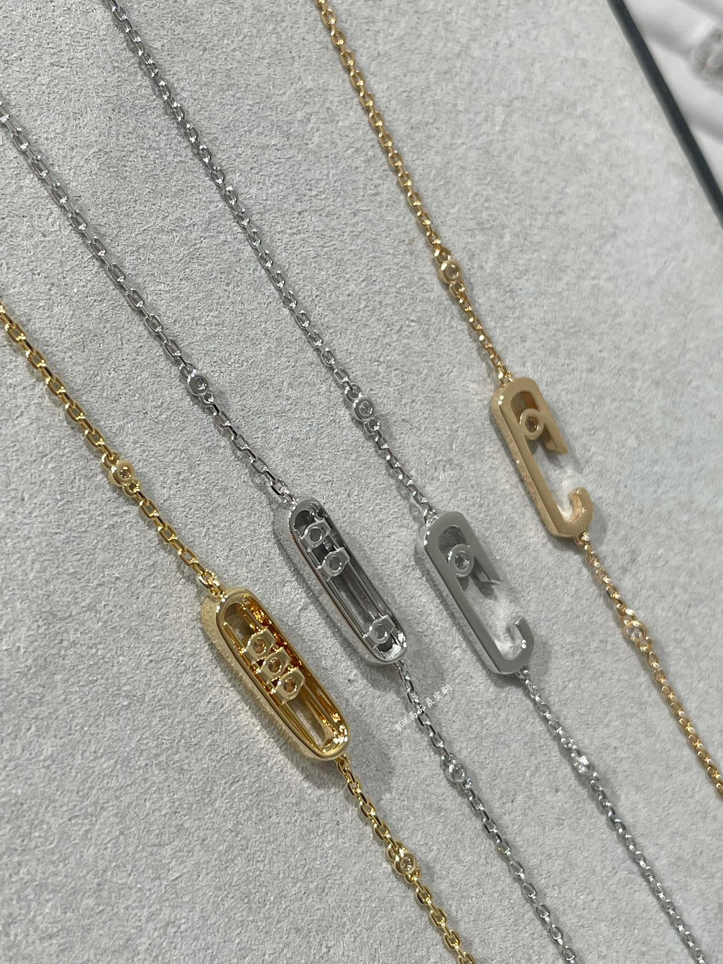 [moco jewelrys ]BABY MOVE DIAMOND BRACELET