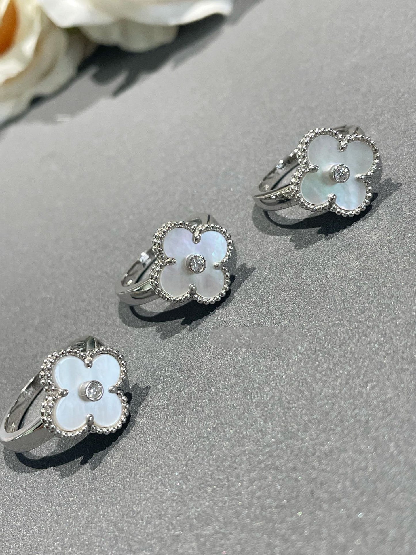 [moco jewelrys]CLOVER SILVER MOP DIAMOND RING