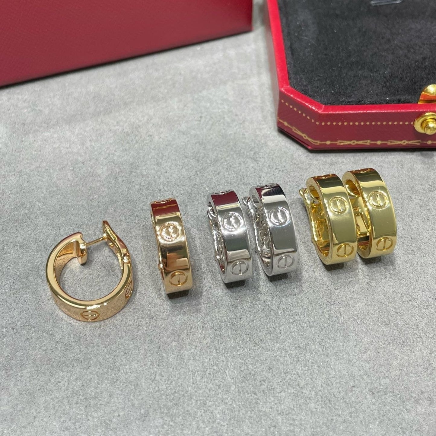[moco jewelrys]LOVE 5.5MM EARRINGS