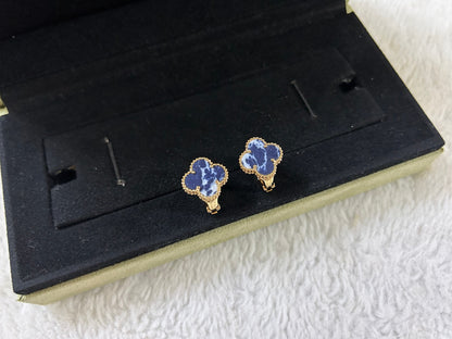 [moco jewelrys]CLOVER PIETERSITE MEDIUM STUD EARRINGS