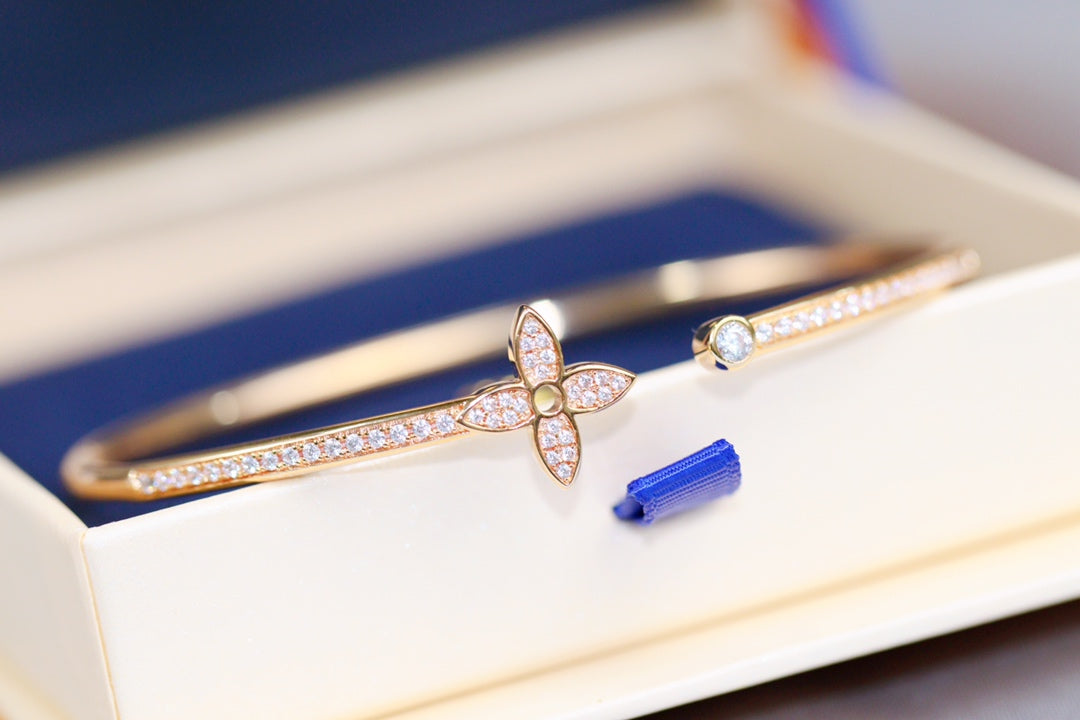 [moco jewelrys]IDYLLE PINK GOLD OPEN BRACELET DIAMOND PAVED