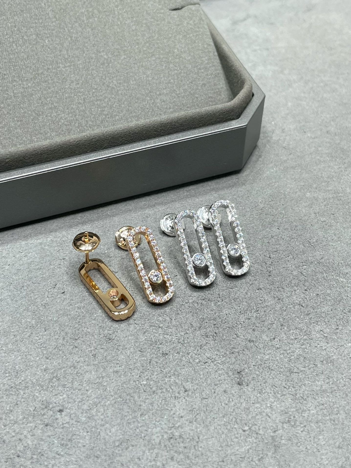[moco jewelrys ]MOVE UNO STUD DIAMOND PAVED EARRINGS