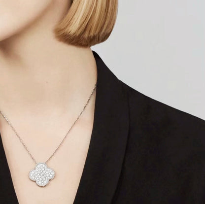 [moco jewelrys]CLOVER 25MM LARGE PENDANT DIAMOND PAVED SILVER NECKLACE