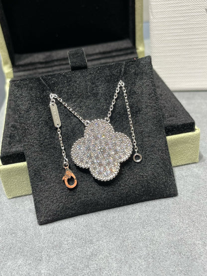 [moco jewelrys]CLOVER 25MM LARGE PENDANT DIAMOND PAVED SILVER NECKLACE