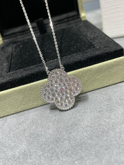 [moco jewelrys]CLOVER 25MM LARGE PENDANT DIAMOND PAVED SILVER NECKLACE