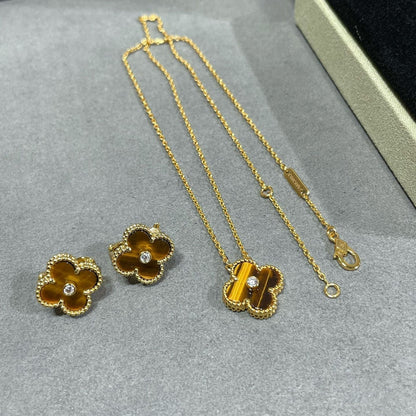 [moco jewelrys]CLOVER 15MM DIAMOND AND YELLOW TIGER'S EYE AGATE necklace