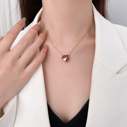 [moco jewelrys]LUCKY  CARNELIANS LADYBUG NECKLACE