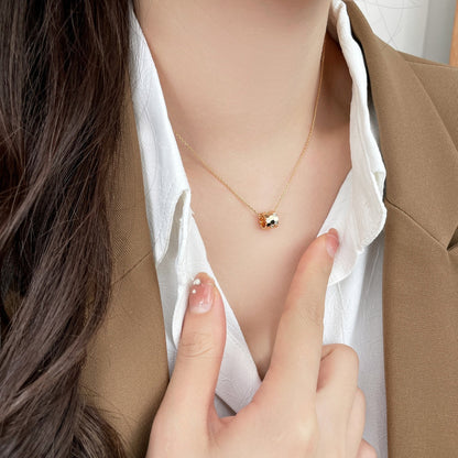 [moco jewelrys]BEE MINI PEDANT DIAMOND NECKLACE
