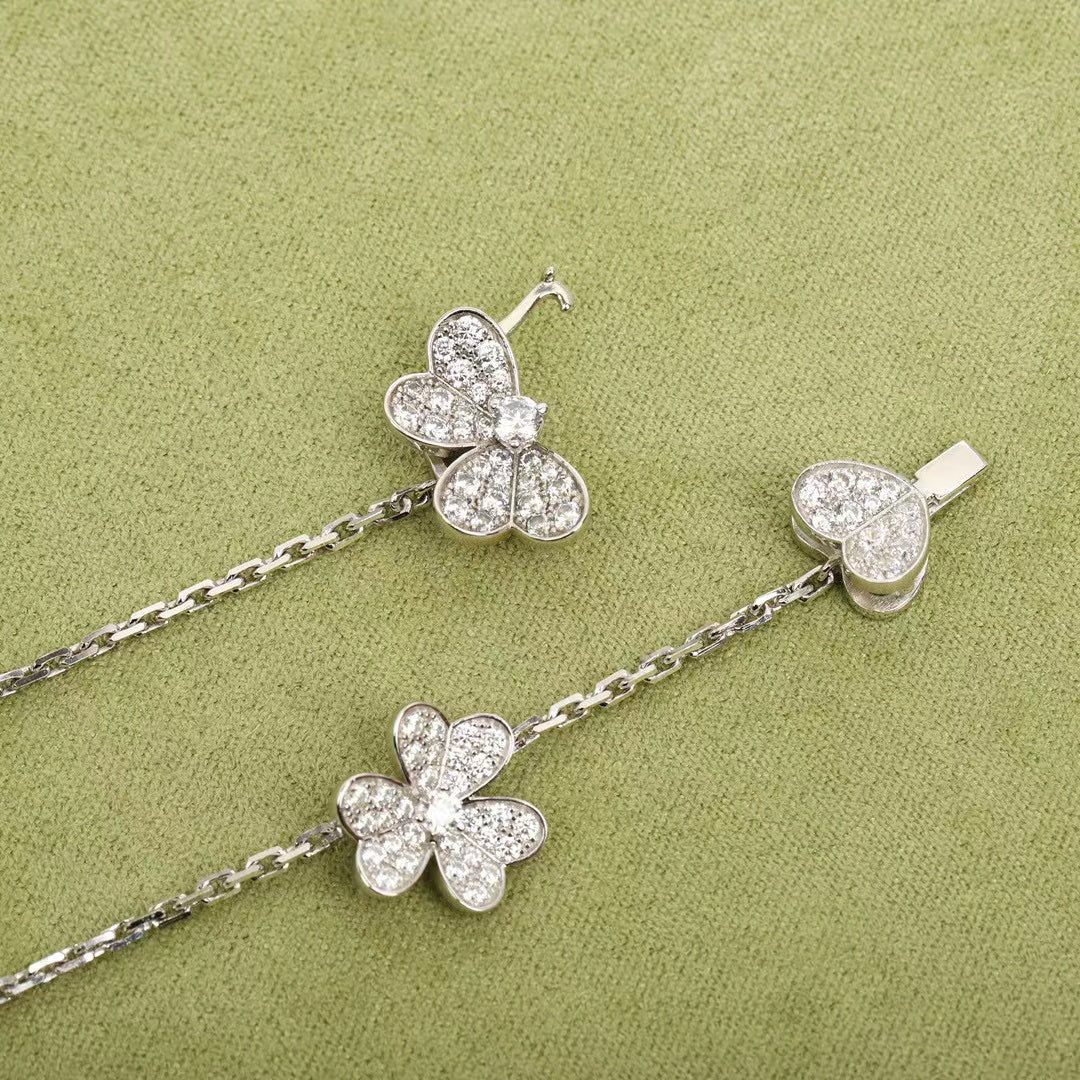 [moco jewelrys]FRIVOLE SILVER 9 FLOWERS NECKLACE