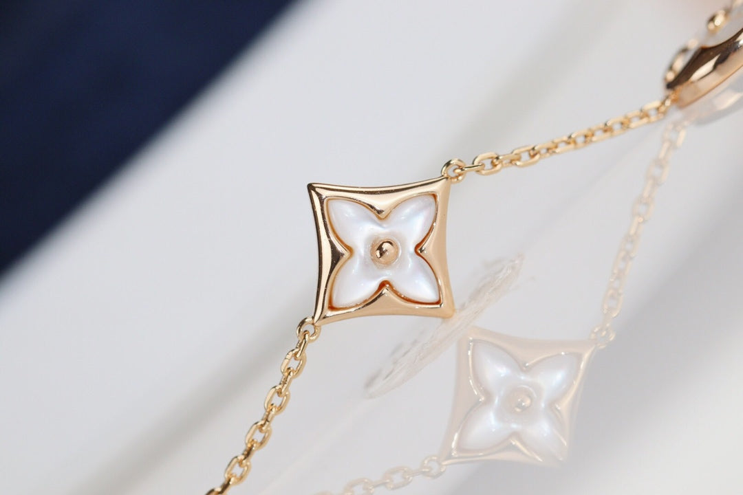 [moco jewelrys]LEAF CLOVER BRACELET