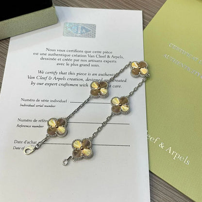[Moco jewelrys] CLOVER 5 MOTIF LASER BRACELET COLLECTION