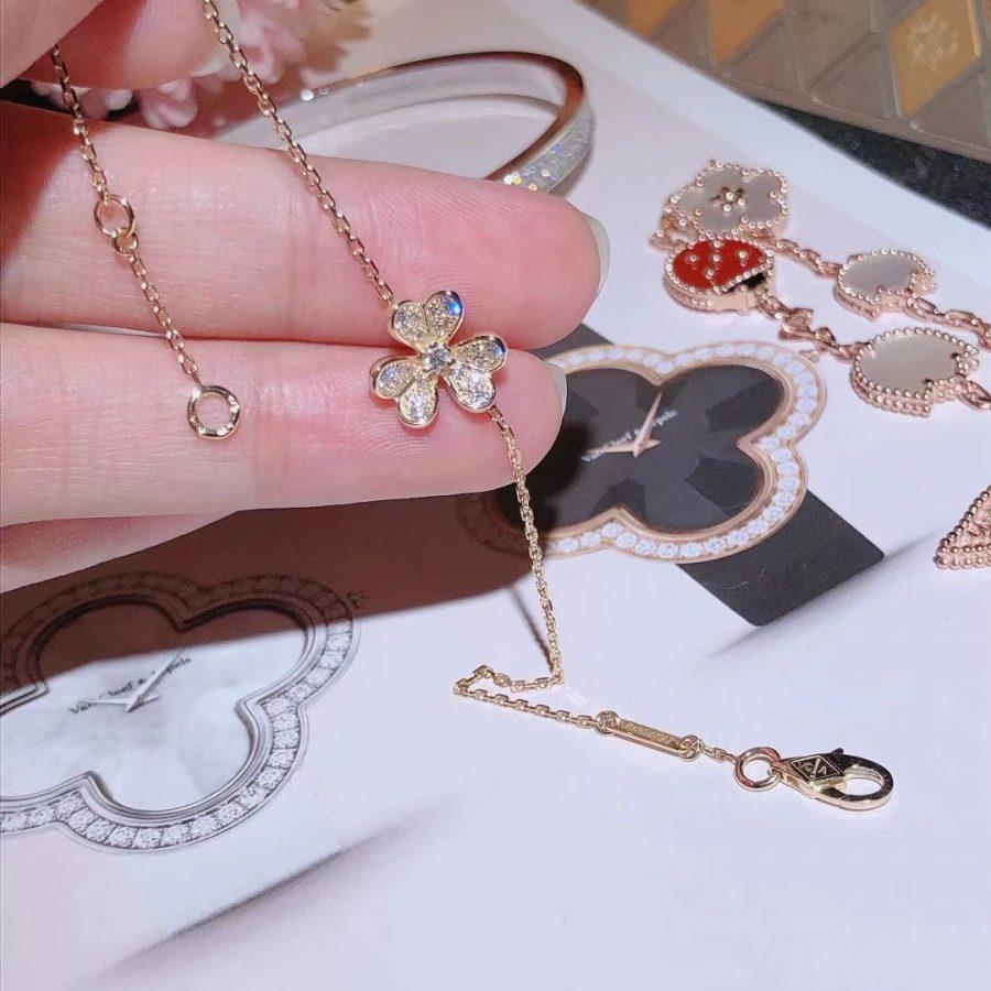 [moco jewelrys]FRIVOLE GOLD FLOWER DIAMOND BRACELET