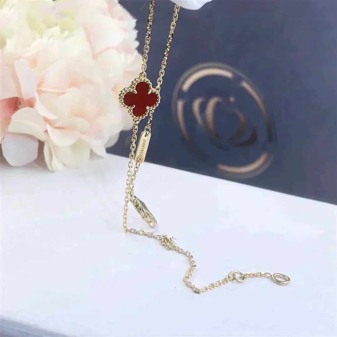 [moco jewelrys]CLOVER  CARNELIAN SINGLE FLOWER BRACELET